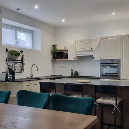 Neuf Avec Garage + Fibre * Blanzac